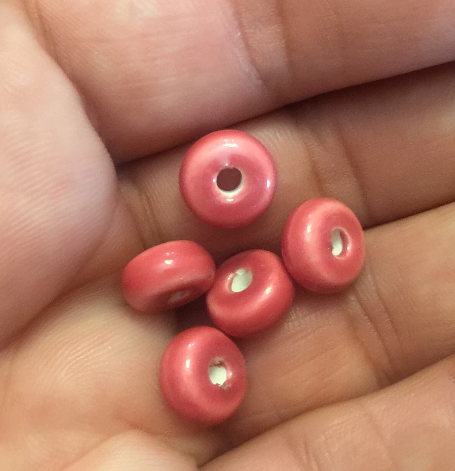Lote de Cuentas Rondell Donut Cerámica Esmaltada Color Rojo Bayas Manchadas De Colección Foto 3 de 3