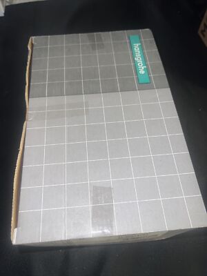 Hansgrohe Rainfinity 3-Jet Handshower Set 130 -1.75 GPM 26914701 1.75 GPM 