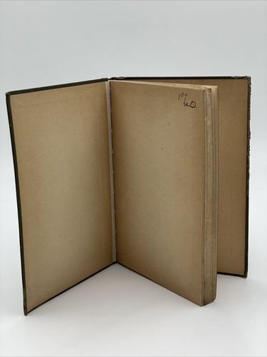 Le Voyage De Monsieur Perrichon Antique Book Labiche & Martin 1905 HC French VTG - Picture 2 of 7