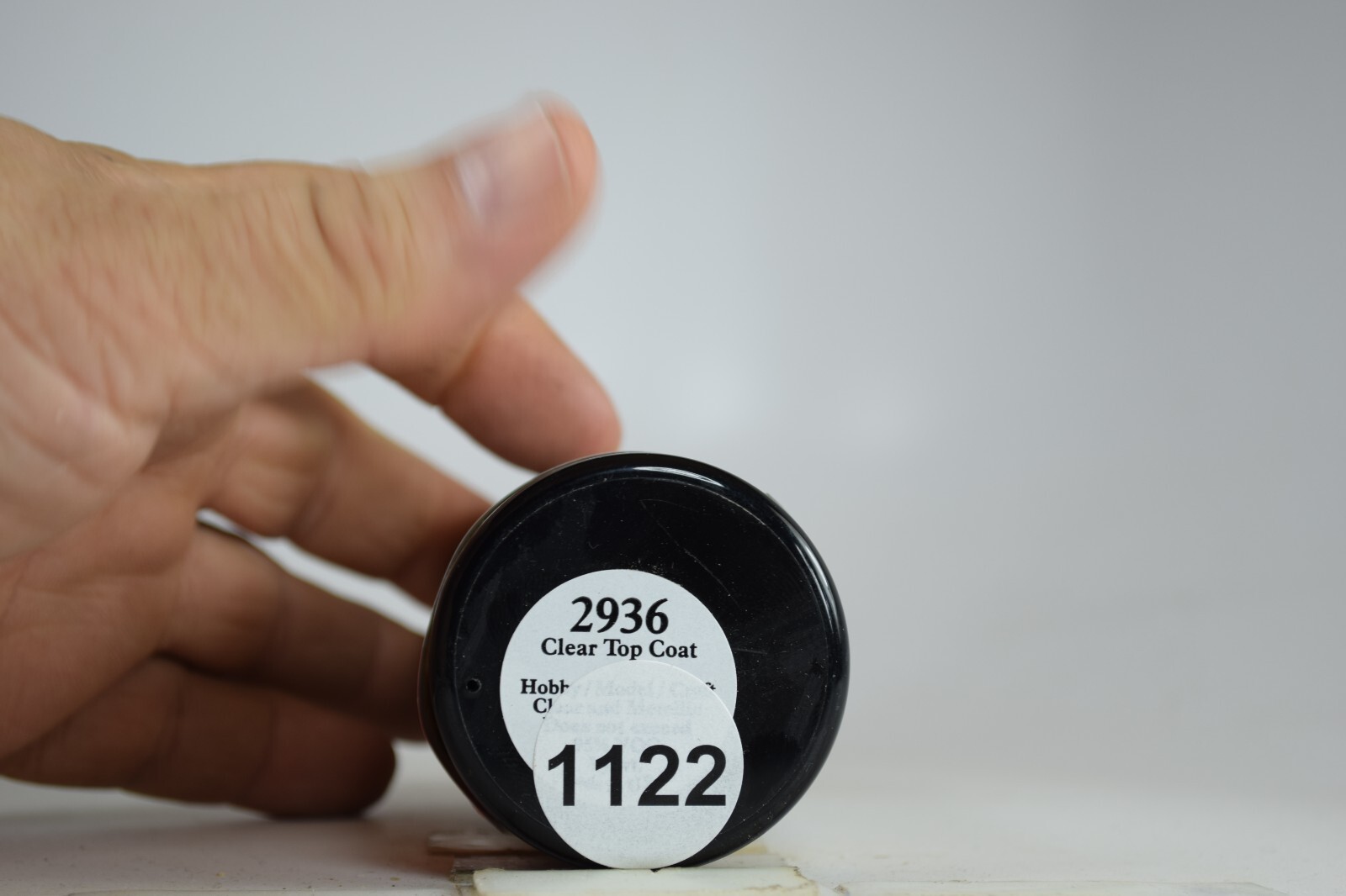 1122 HIGH GLOSS CLEARCOAT MODEL MASTER  3 oz SPRAY