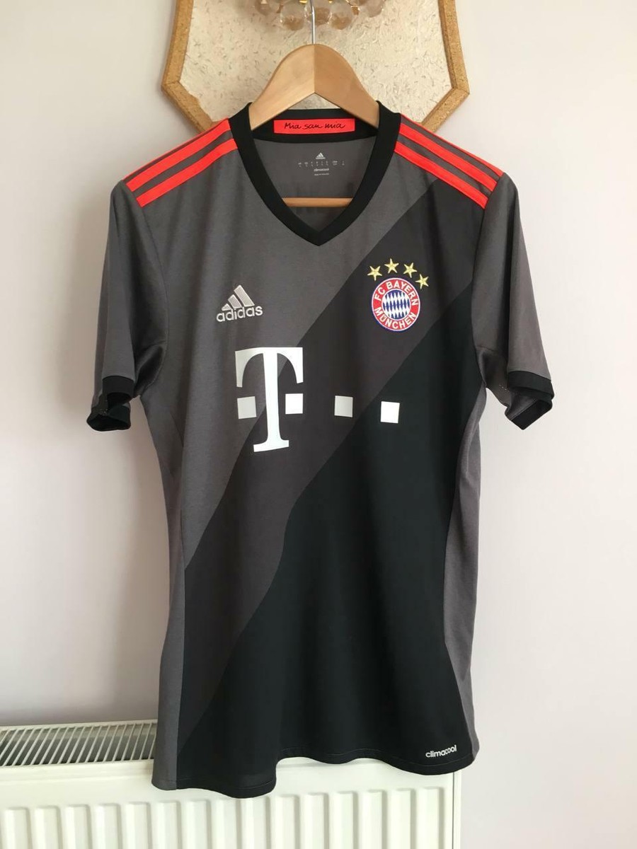 Away Shirt Bayern Monaco Maglia Nera BAYERN MUNICH GERMANY 2016