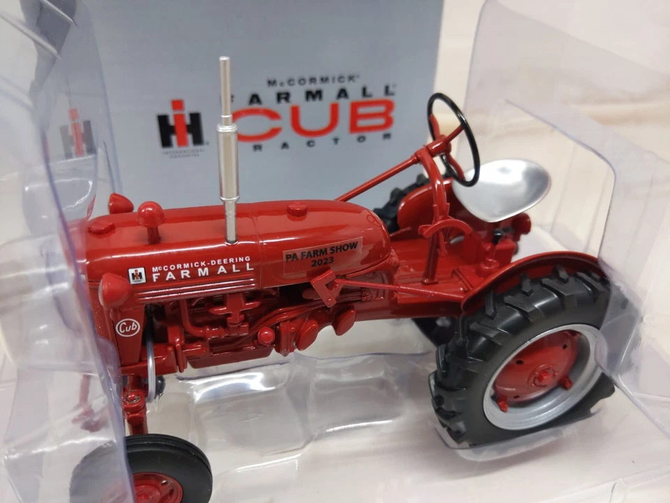 1/16 Spec Cast 1950 Farmall Cub Tractor 2023 PA Farm Show - Image 2 of 4