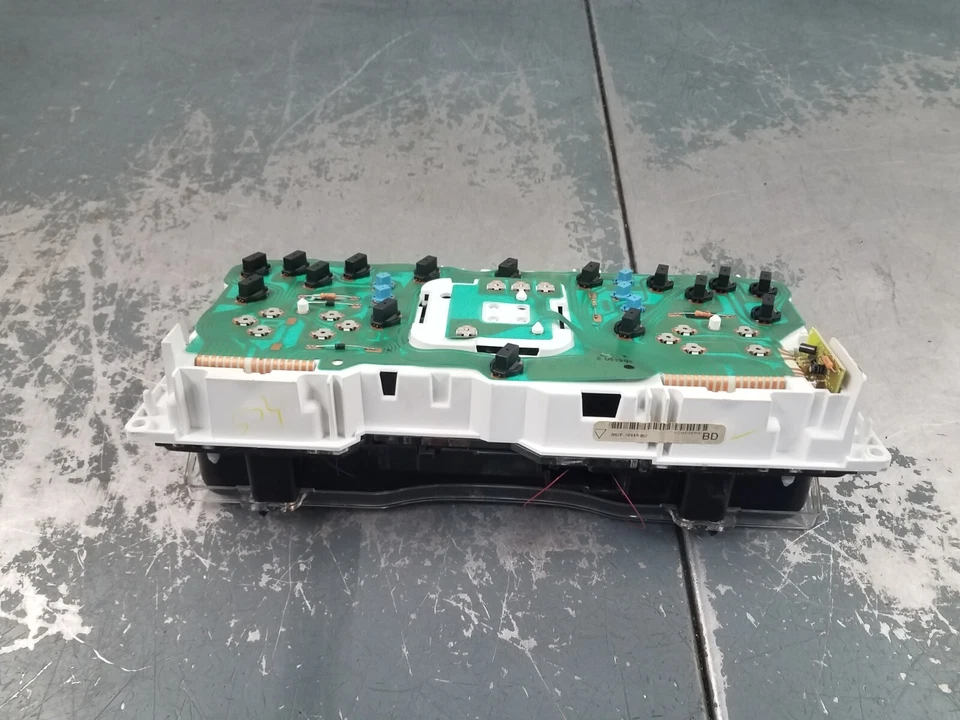 2003 Grand Marquis / Crown Vic Vic Victoria 规格簇 #4659 L3 — 第 4/4 张图片