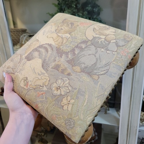 Cottagecore Vintage Cat Tapestry Needlepoint Pillow Footstool Anthromorphic - Picture 4 of 14