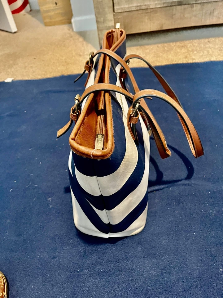 Bolso de hombro MICHAEL KORS grande Hamilton azul marino blanco a rayas Foto 4 de 4