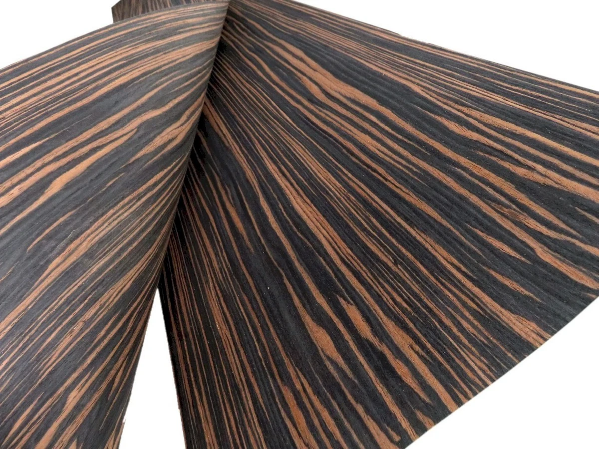 2 Hojas MAKASSAR Fineline (2x 225cm x 32cm) Chapa Madera Auténtica Ébano Mueble Frontal
