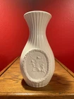 Red Wing Pottery White w/Green Cherub Vase; Marked #776 and Original Paper Label