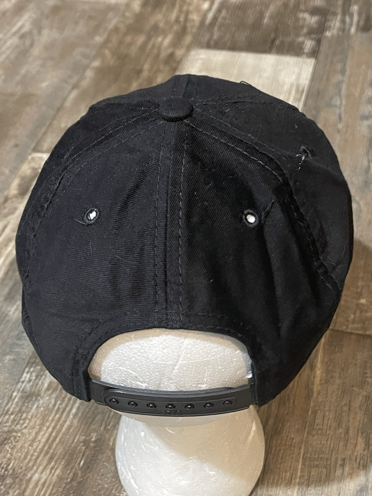 VTG Your Basic Hat Embroidered Logo Snapback Hat … - image 2