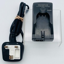 Genuine Olympus Li-10C Camera Battery Charger – For  LI-10B / LI-12B Battery