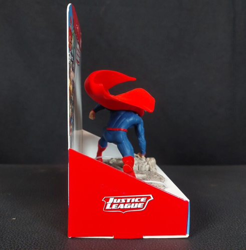 ACTION FIGURE SCHLEICH SUPERMAN INGINOCCHIATO Justice League NUOVO 2015 - Foto 4 di 6