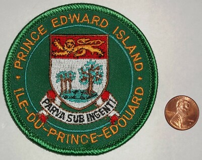 BSA BSC 2001 PRINCE EDWARD ISLAND  PARIS SUB CANADIAN CONTINGENT POCKET PATCH