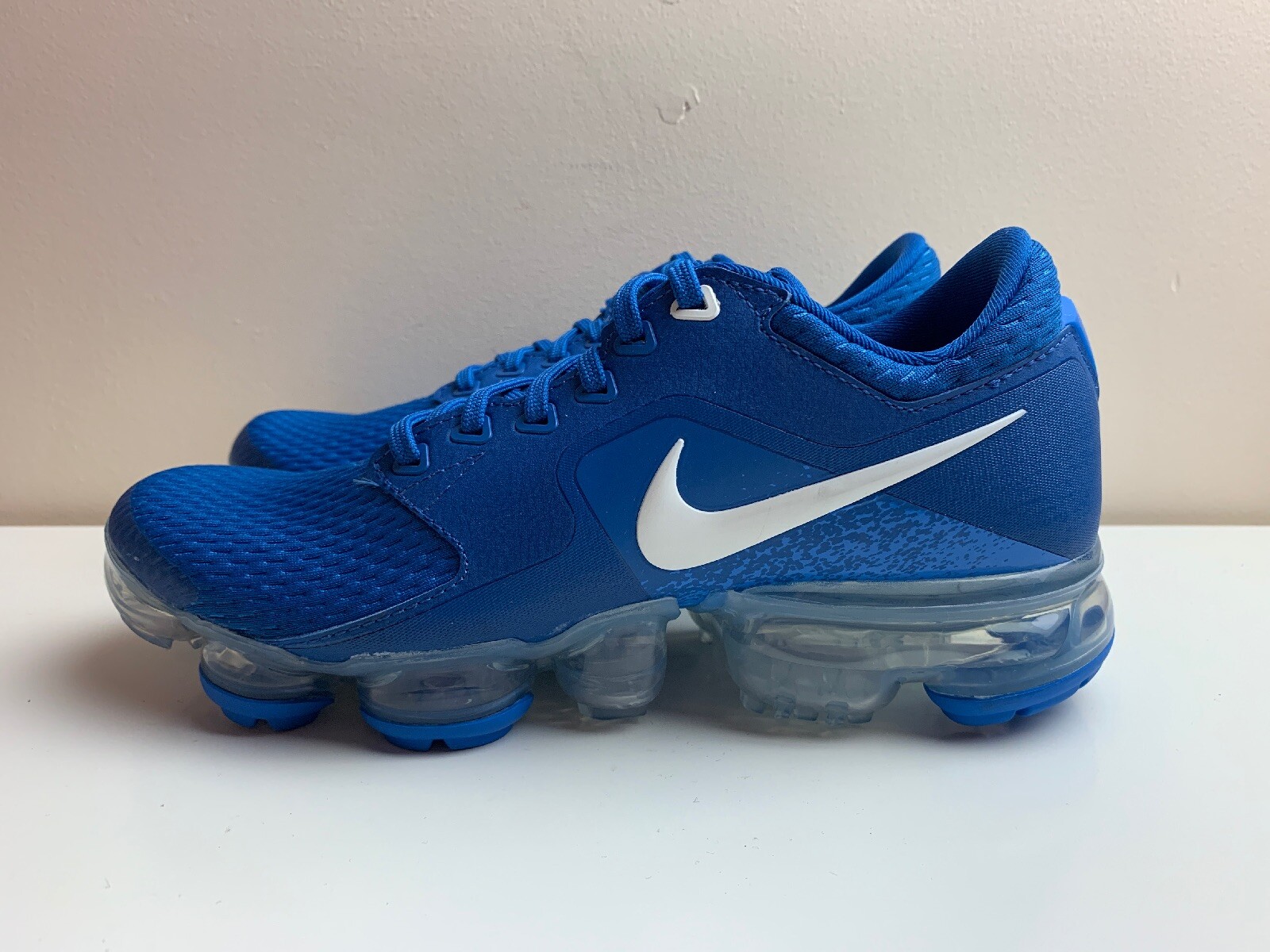 nike vapormax 36.5