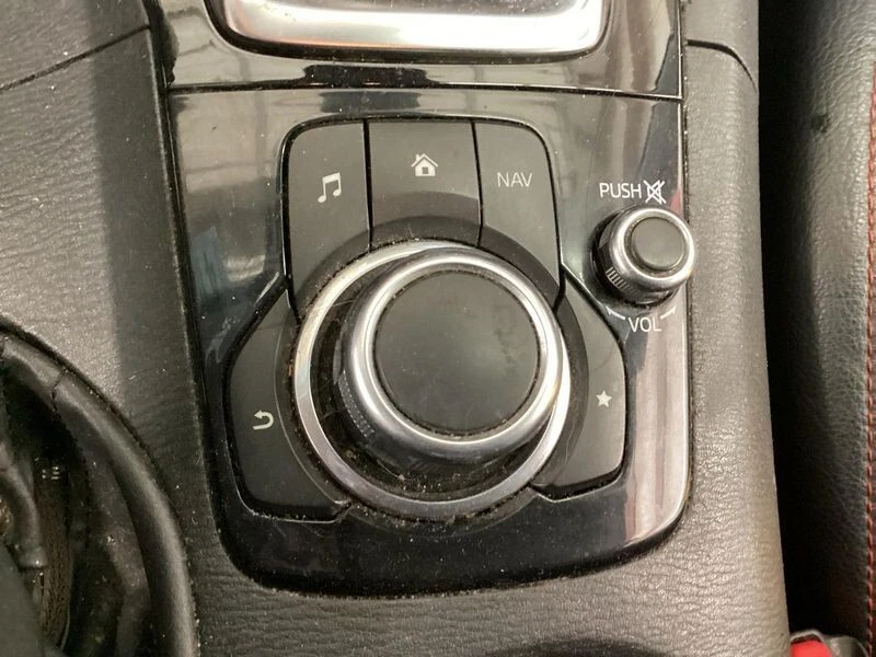 Controlador receptor de radio Mazda 3 2014-2016 montado en consola OEM Foto 2 de 4