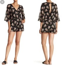 EVERLY Floral Printed Romper XS