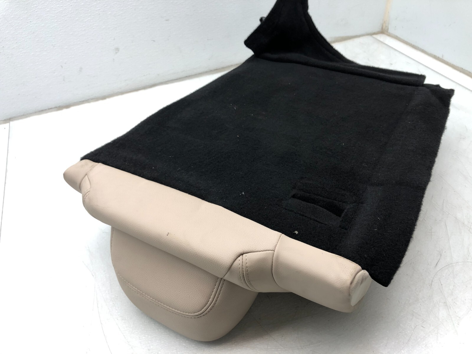 2014-2019 MASERATI GHIBLI S RIGHT PASSENGER REAR UPPER SEAT OEM.