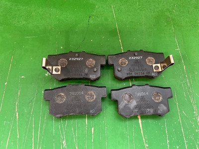 Honda 43022-SY8-A02 Rear Brake Pad Set 1996-2002 Accord New, Genuine