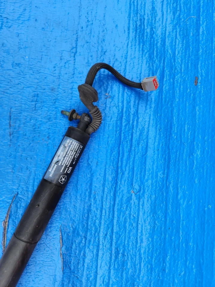 Amortiguador de puntal trasero Durango 11-23 puerta levadiza escotilla motor actuador 04589427AE Foto 3 de 3