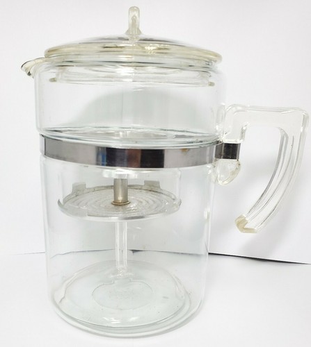 Vintage PYREX 6 Cup Glass Stove Top 