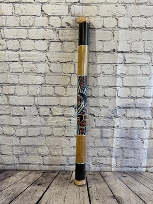 80 cm handbemalter Bambus Regenstab Shaker im Aborigine Stil Design Instrument