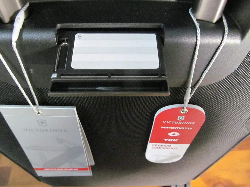 Victorinox Werks 6.0 Traveler Black Extended Trip Luggage Set, TSA Lock-USB, NWT - Image 3 of 4