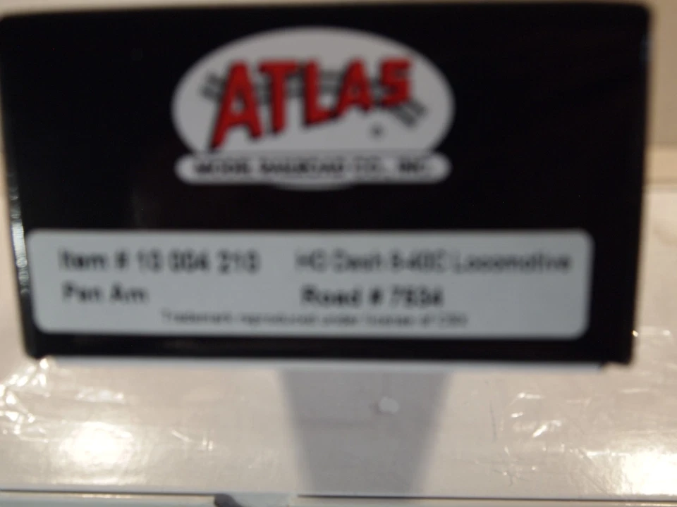 ATLAS 10004210 H.O.  G.E. 8-40C  PAN-AM  No.7534  BLUE W/WHITE LTG. / DCC SOUND - Image 2 of 3