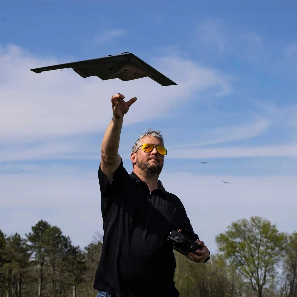 E-flite EFlite Micro B-2 B2 Spirit of America Twin 30mm EDF BNF Basic EFLU09050 - Image 3 of 4