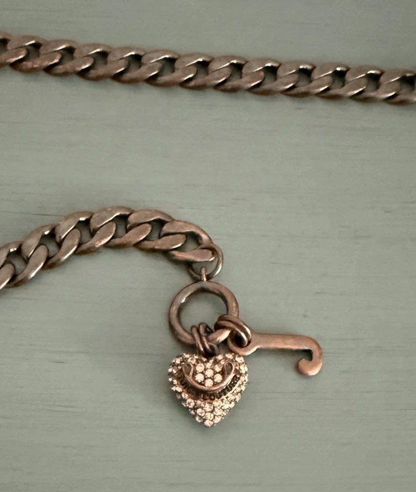 Vintage Juicy Couture Rose Pink Pave Crystal Heart Toggle Charm Necklace Y2K - Image 3 of 4