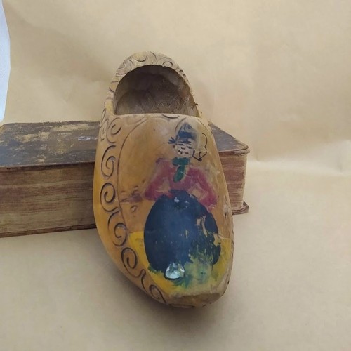Vintage Antique Dutch Wooden Shoe Clog Hand Painted Boy Smoking Pipe Art 7 in