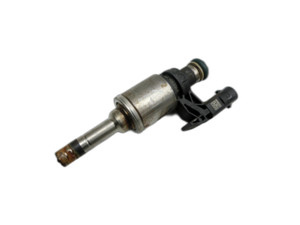 Injektor Einspritzdüse Zyl.1 für Audi A1 8X 15-18 TFSi 1,0 70KW 04E906036R