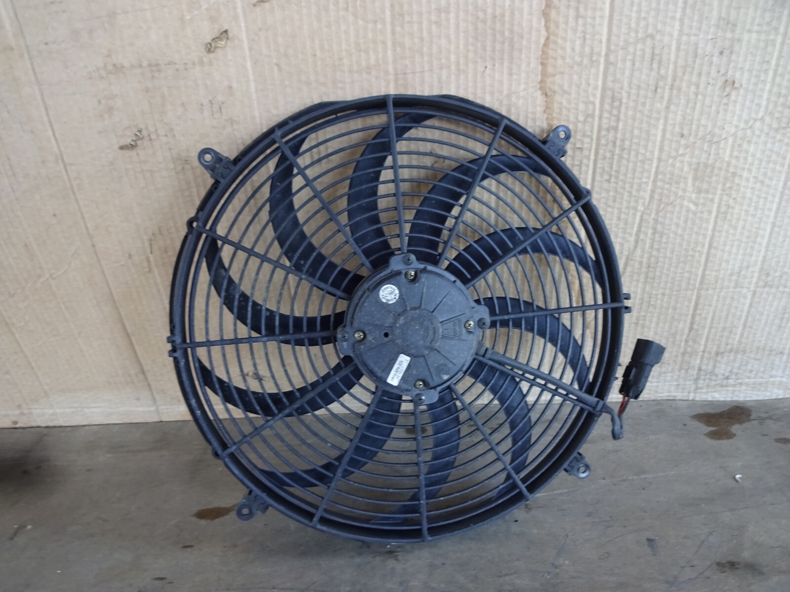 Ferrari 355 Radiator Electric Cooling Fan - P/N 173030