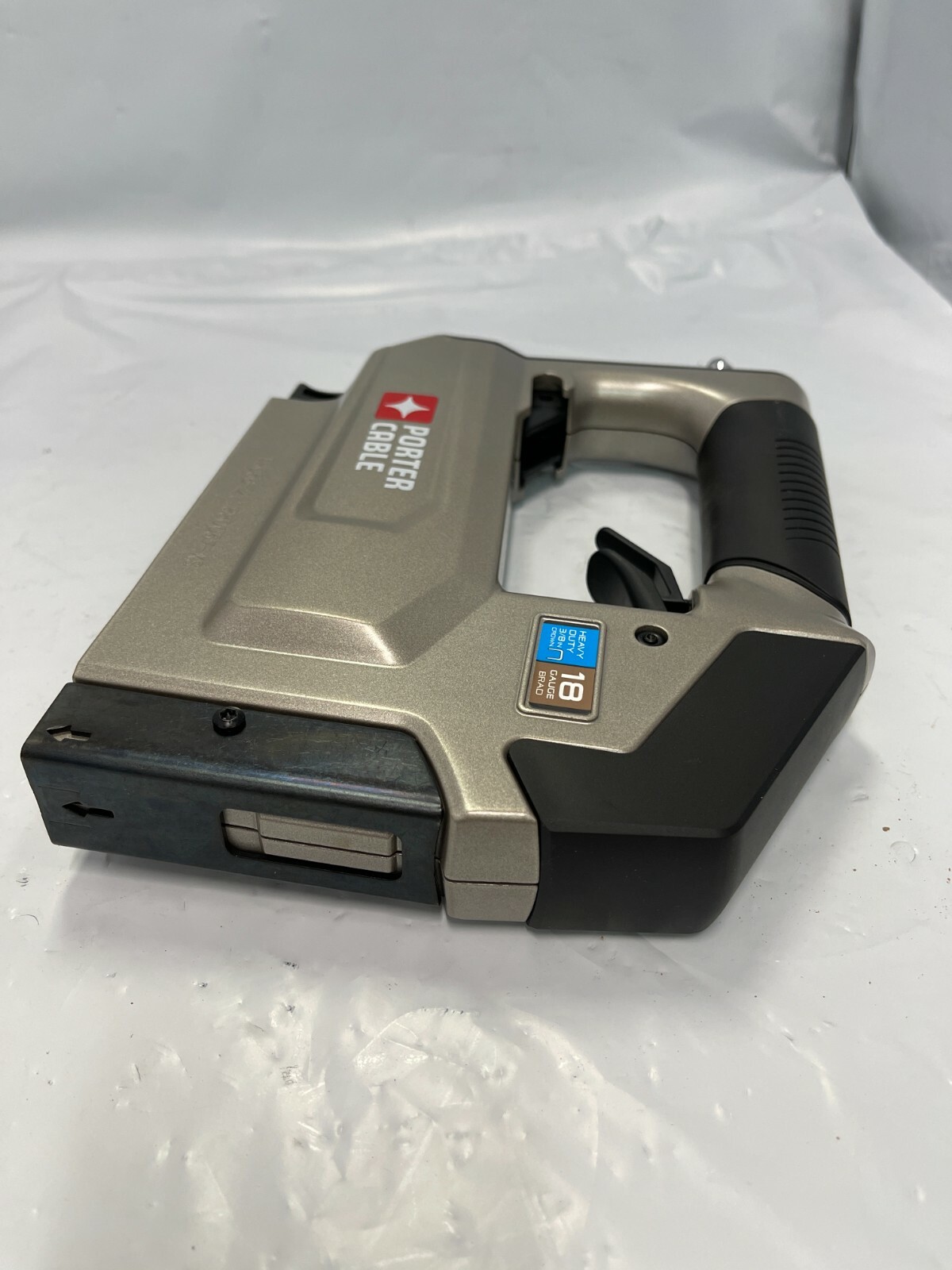 Porter Cable TS056 3/8" 18 Gauge Pneumatic Air Crown Brad Stapler Gun