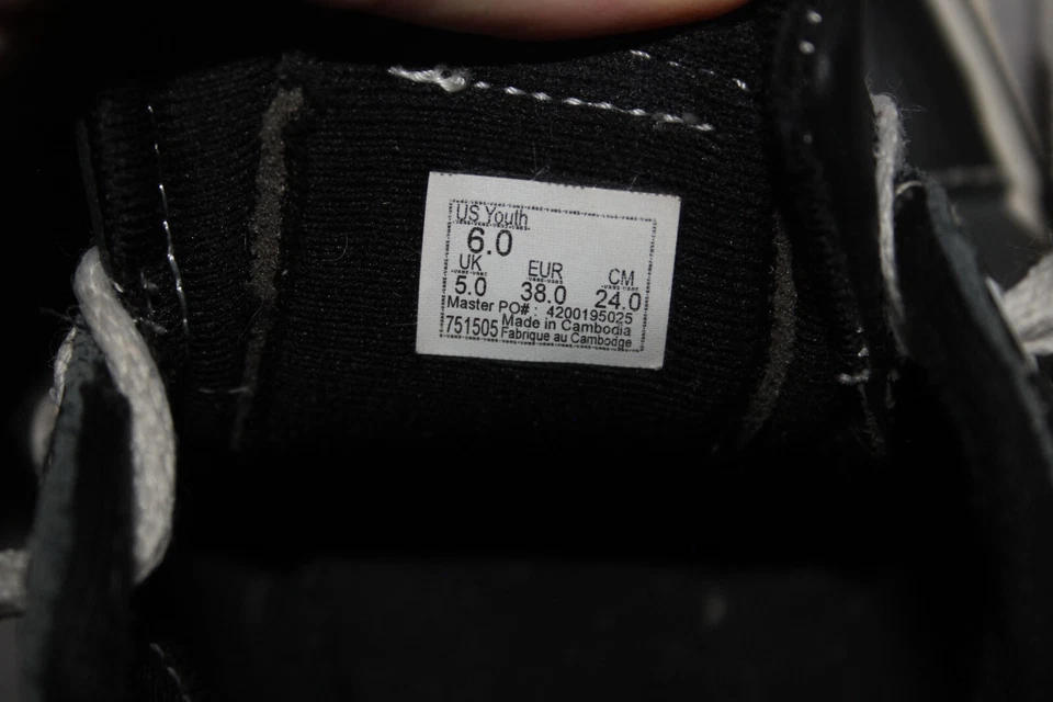 Zapatillas Vans Youth 6Y Cuero Superior Negras Con Cordones Informales Patín Foto 3 de 4