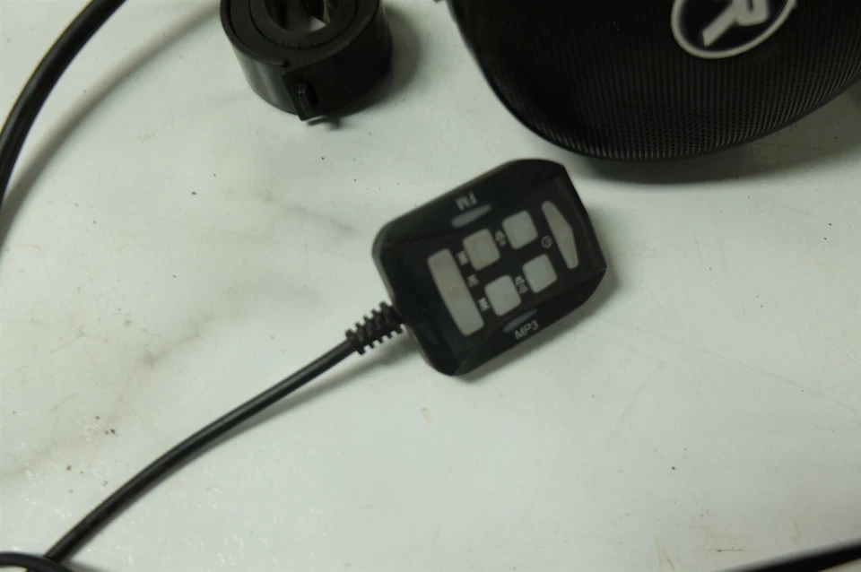 12 altavoces radio moto Honda CBR 250 CBR250 R CBR250R Yamaha Suzuki Foto 3 de 4