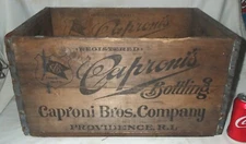 ANTIQUE 1916 CAPRONI'S BOTTLING CO. RI USA WOOD SIGN BEER BOTTLE BOX ART CRATE