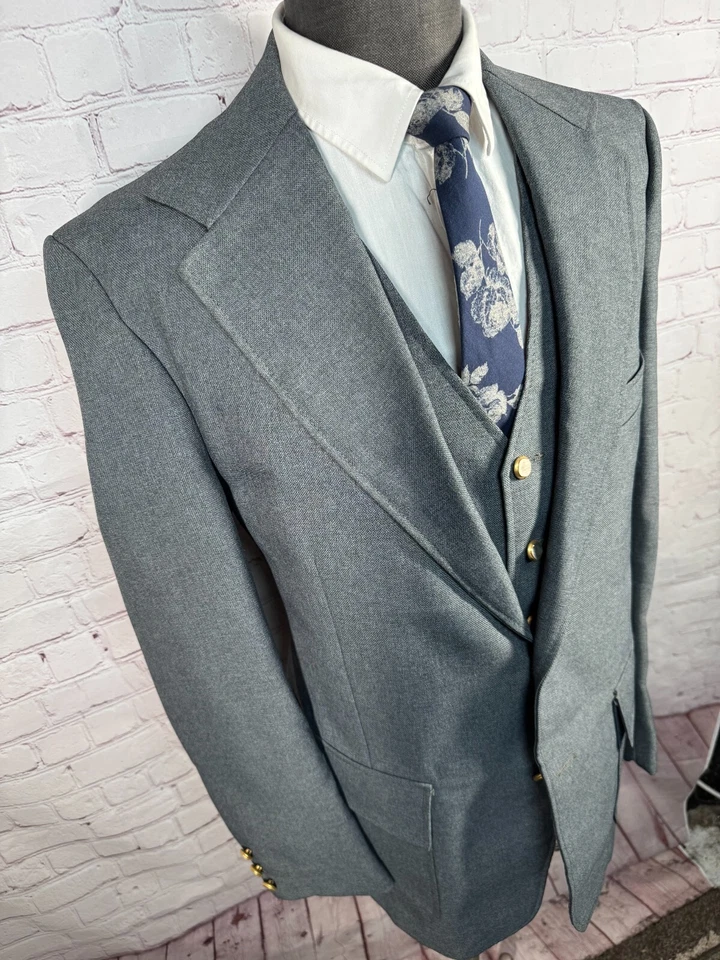 VINTAGE Mens Gray Classic Fit Polyester 2 Piece VEST Combo PAIR 40L Jacket - Image 3 of 4