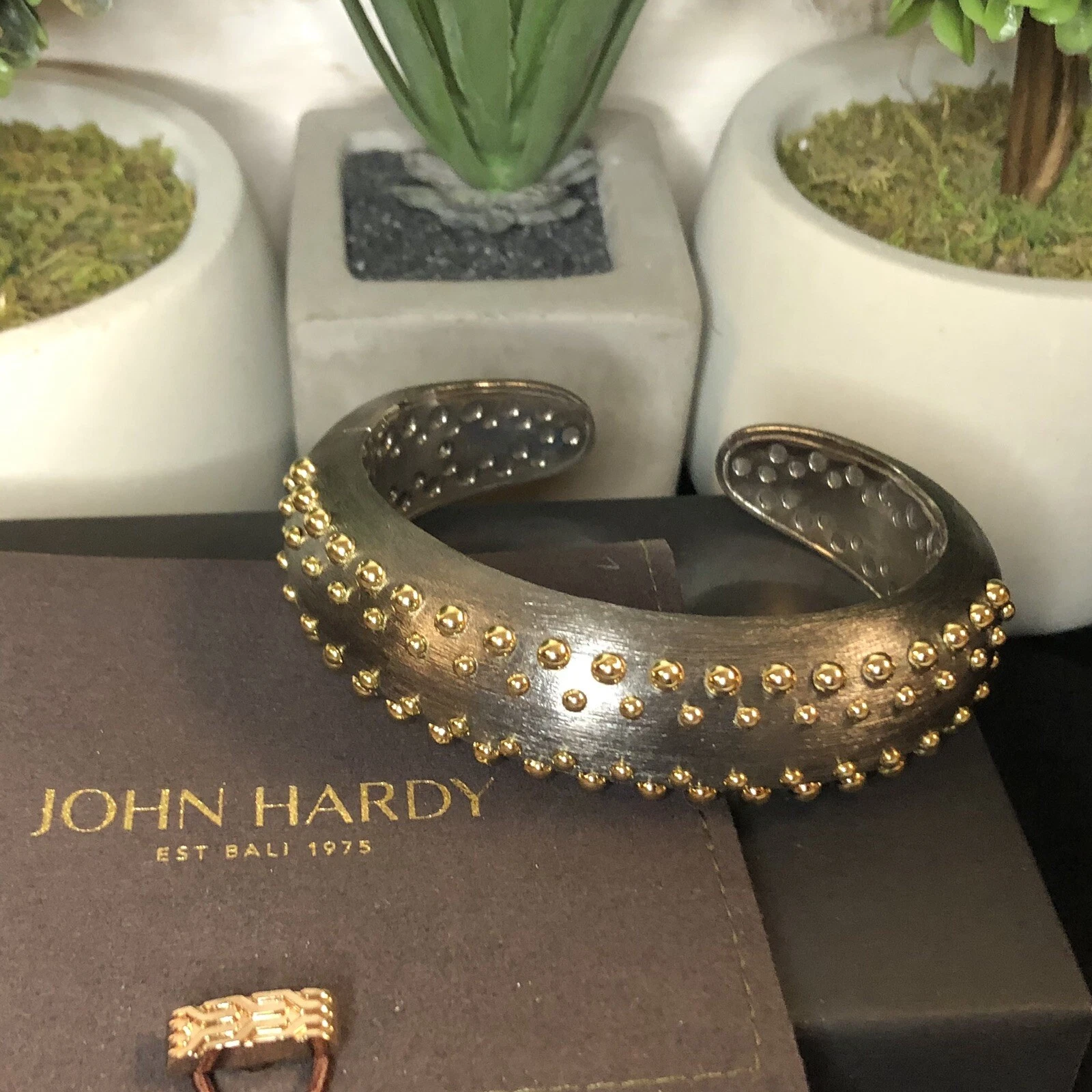 NWT $2895 John Hardy Brushed Dot Cuff Bracelet 925 Silver 18K Gold