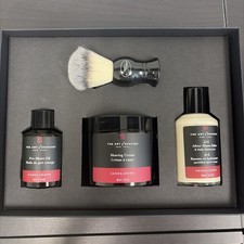 The Art of Shaving Full Size Kit Sandalwood Scented with Synthetic Brush.