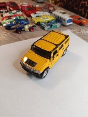 °° Maisto - Hummer H2 SUT Concept - kupfer - 1:46 - Rückziehmotor °°