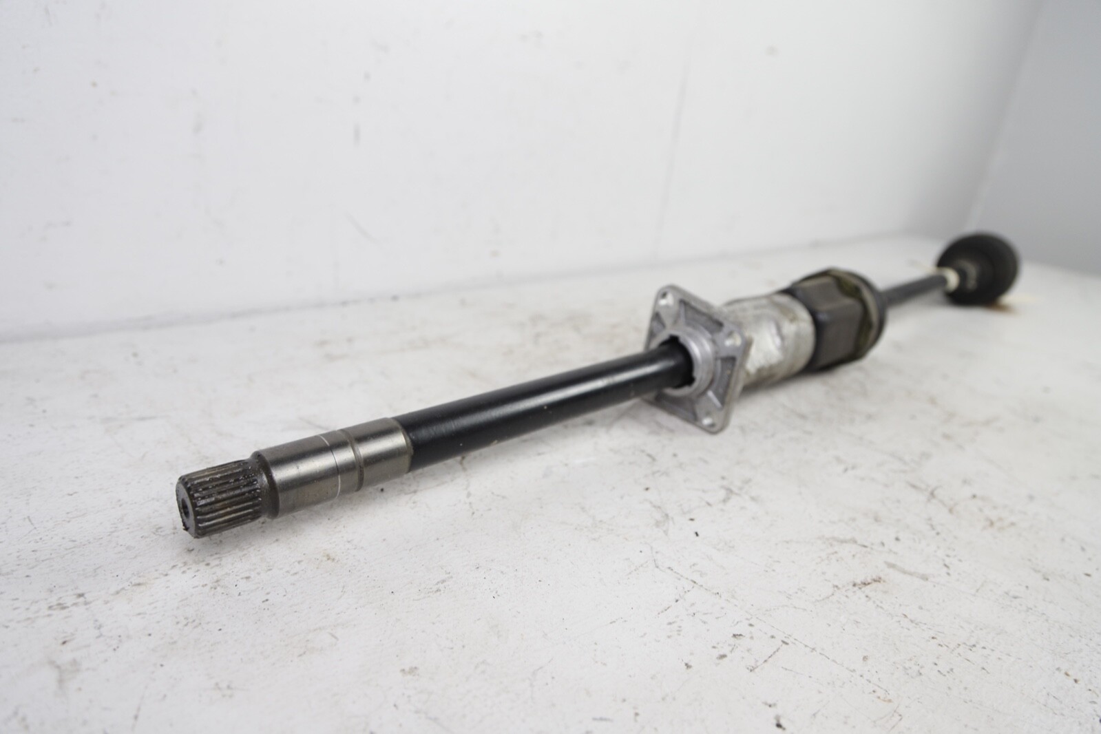 2014 - 2020 MASERATI GHIBLI FRONT LEFT SIDE AXLE SHAFT HALFSHAFT OEM 52K