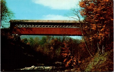 Postcard East Arlington Vermont Covered Bridge Fall Scenery Vintage UNP