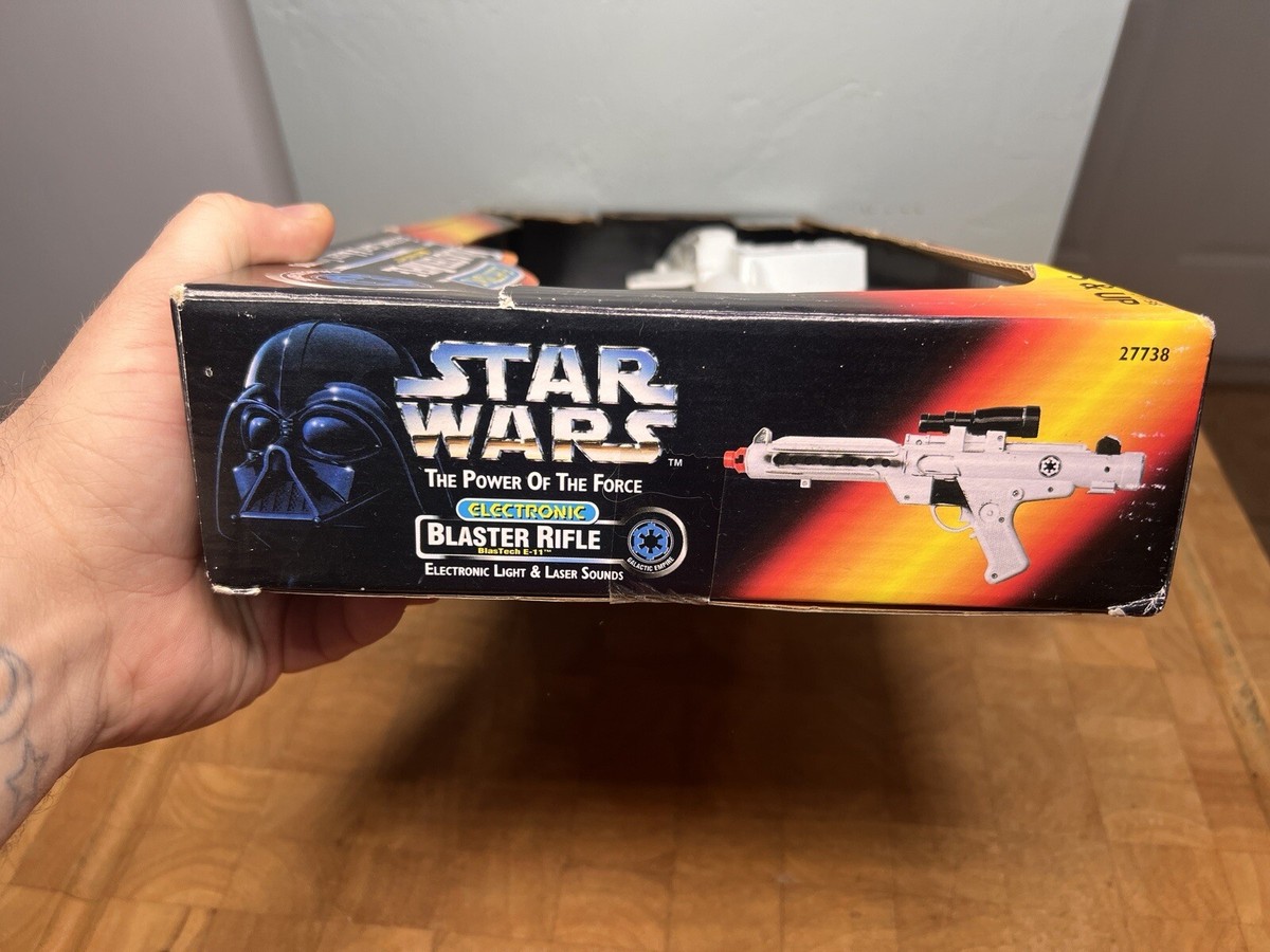 Star Wars Electronic Blaster Rifle BlasTech E-11 Power of The