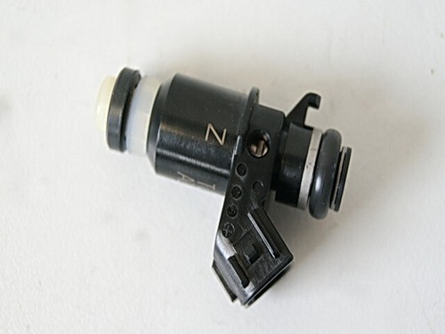 KAWASAKI      ZX-6R 636C EINSPRITZDÜSE INJECTION