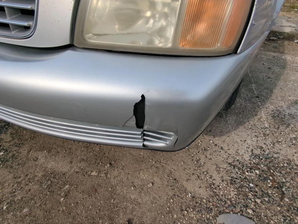 2000-2005 Cadillac Deville Front Bumper - Oem BXHQ2 Foto 2 de 2