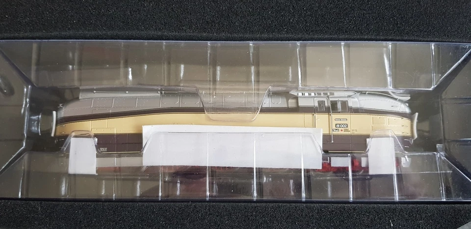 Nur 3 Tage Rivarossi Br 61002 HR 2332 AC Wechselstrom und Henschel Wegmann Zug - Bild 3 von 4