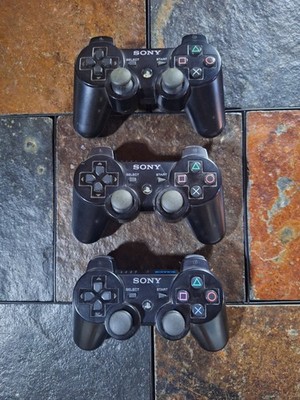 3 Original Sony Playstation 3 SIXAXIS Controllers