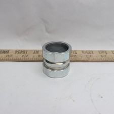Compression Coupling Steel 1-1/4"