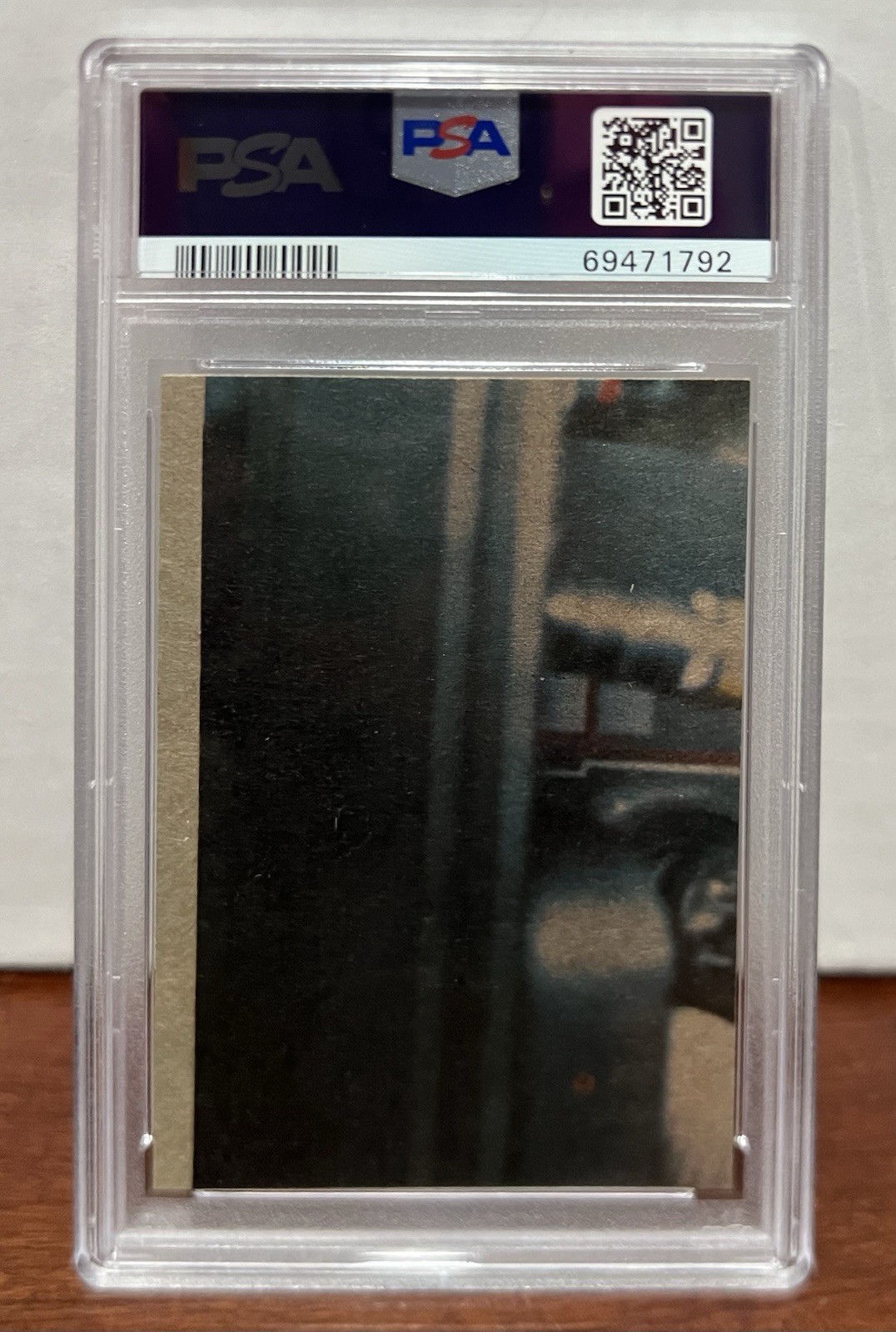 1977 Topps Star Wars Luke Skywalker #1 PSA 6 Centered view 2