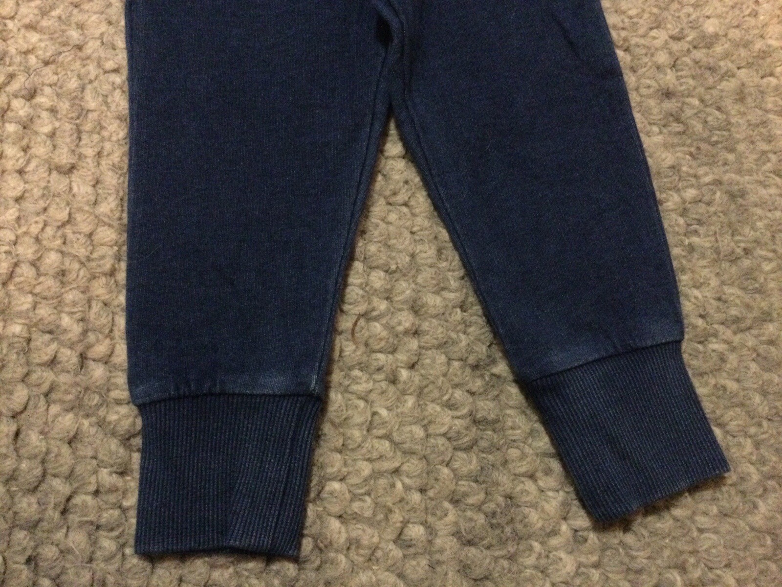 Picture 2 of 9