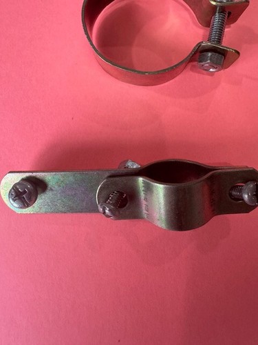 ! VINTAGE 20" BICYCLE BMX CHAINGUARD HARDWARE NOS 2 PART BIKE NEVER USED GOLD - Picture 3 of 3