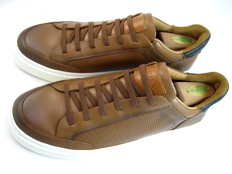 Allen Edmonds "OLIVER" Men's SlipOn Stretch Lace Sneakers 11 D Tan